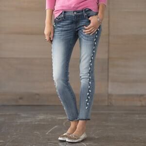 Driftwood Embroidered Marilyn Jeans Size 27 Floral Stretch Denim Blue White
